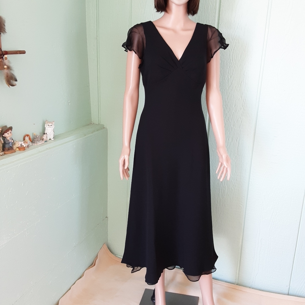 Jones Wear #224 Long Dress Women's Lined Sz 8 Preowned Black V-neck Pullover